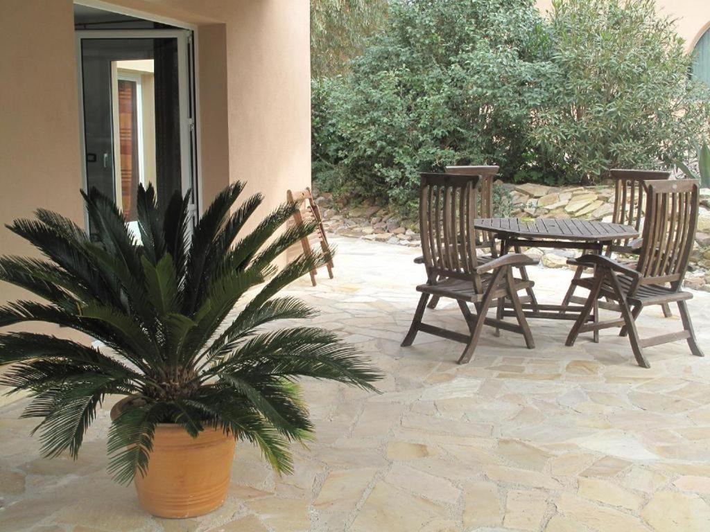 גרימו Villa Angelina Garden מראה חיצוני תמונה