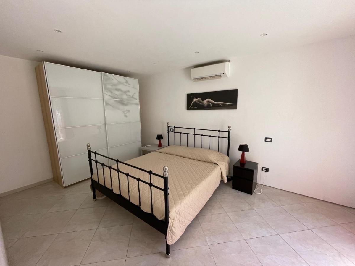 גרימו Villa Angelina Garden מראה חיצוני תמונה